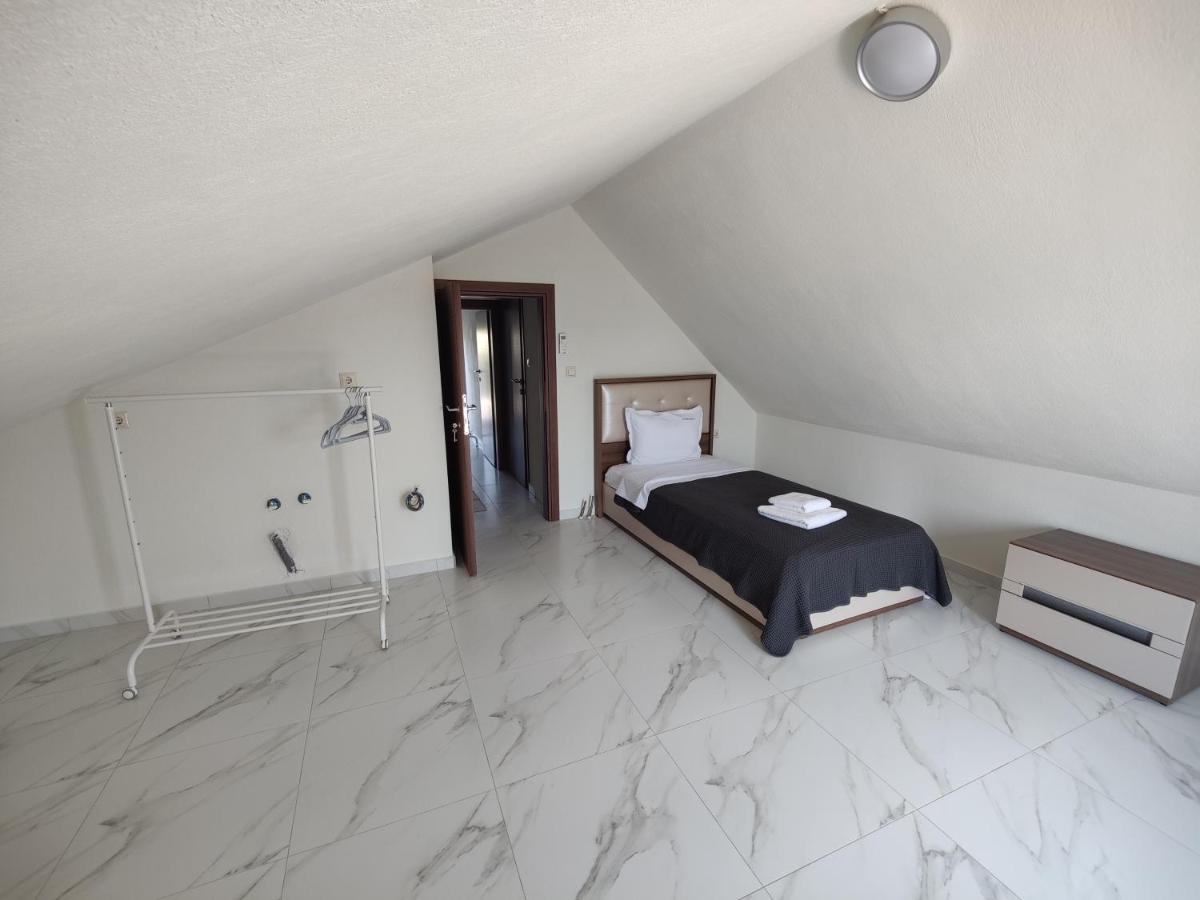 Villa Cassiopeia นิกิติ ภายนอก รูปภาพ